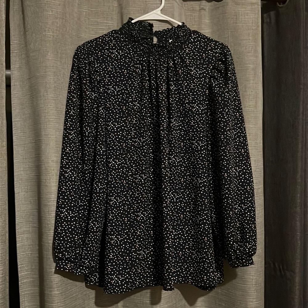 Navy and multi-color dot shirt. Perfect for work or with jeans. Tags still on